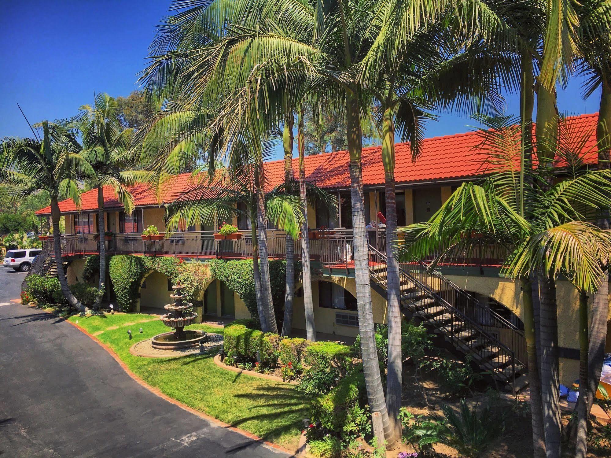 Garden Inn And Suites Glendora Buitenkant foto