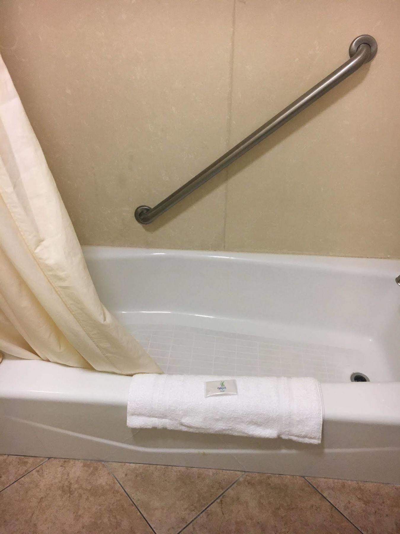 Garden Inn And Suites Glendora Buitenkant foto